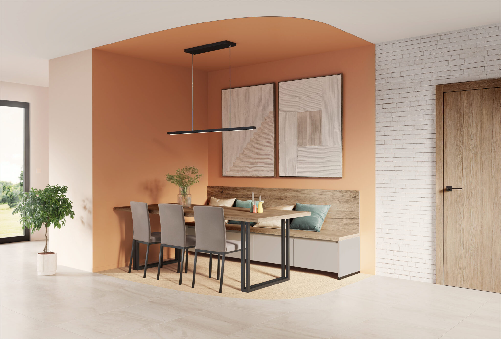 Un coin repas avec mur orange, table en bois, quatre chaises grises, banquette avec coussins, et deux tableaux modernes.